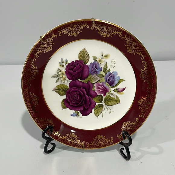 Weatherby Royal Falcon Roses Floral Design Plate Gold Patterned Rim England - Picture 8 of 11